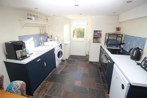 1 bedroom terraced house for sale, The Square, Ivybridge PL21