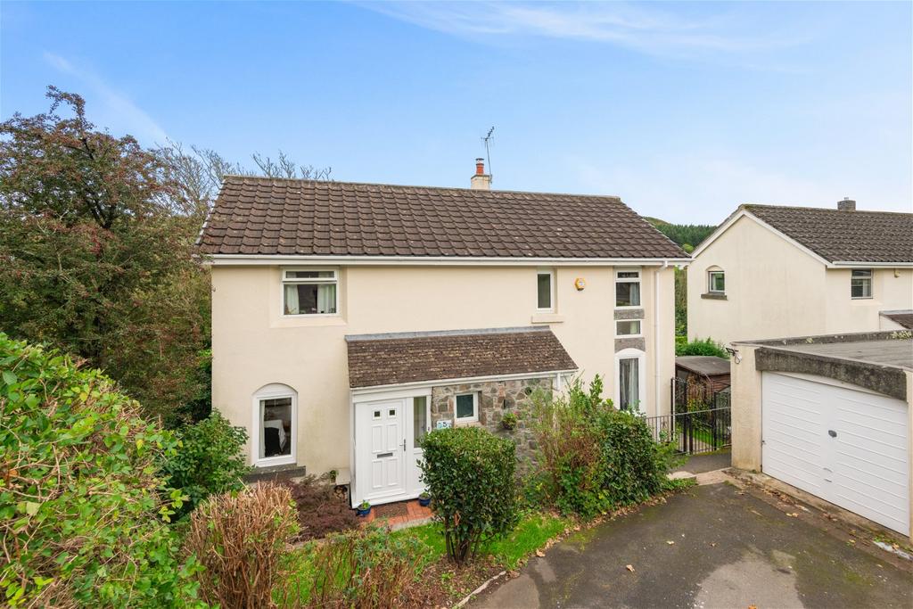 Ivybridge PL21 4 bed detached house for sale £500,000