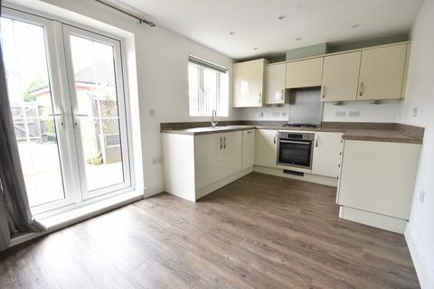 3 bedroom terraced house for sale, Horley, Surrey, RH6