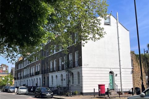 62 Thornhill Road, London, N1 1JU