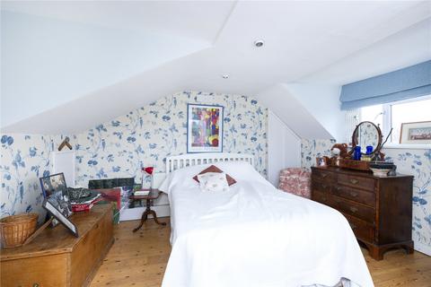 62 Thornhill Road, London, N1 1JU