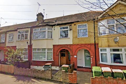 2 bedroom flat for sale, Gainsborough Avenue,  London, E12