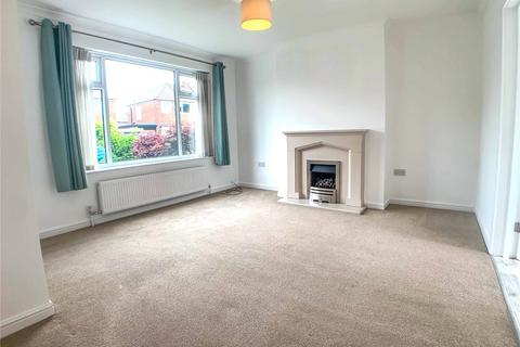 3 bedroom semi-detached house to rent, Lyndene Avenue, Worsley, M28