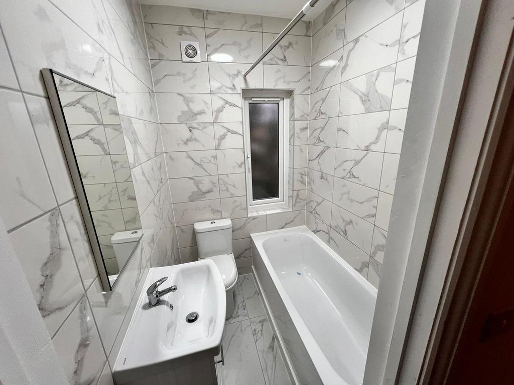 1 Bedroom Flat Available to Rent in East Ham!