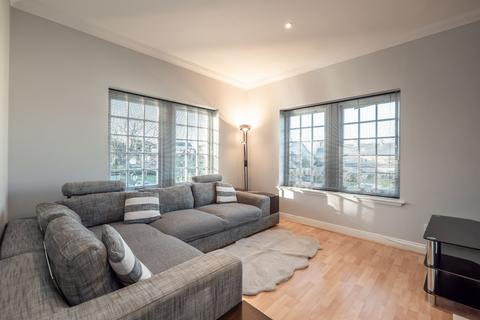 3 bedroom flat for sale - 17/7 Mount Alvernia, Liberton, Edinburgh, EH16
