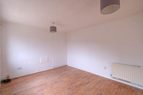146 Astley Close, Redditch, B98 7TZ