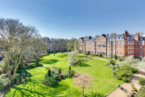 4 bedroom flat for sale, The Little Boltons, London SW5