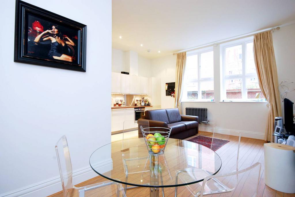 Kingsway Square, Battersea Park... Studio £1,650 pcm (£381 pw)