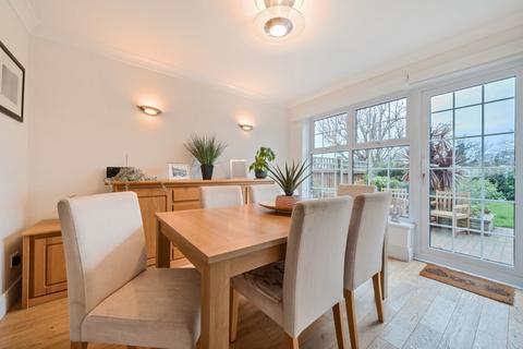 12 Gorsehayes, Ipswich, IP2 9AU