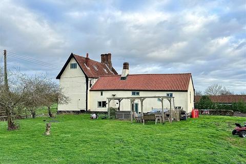 5 bedroom farm house for sale, Short Green, Winfarthing, Diss