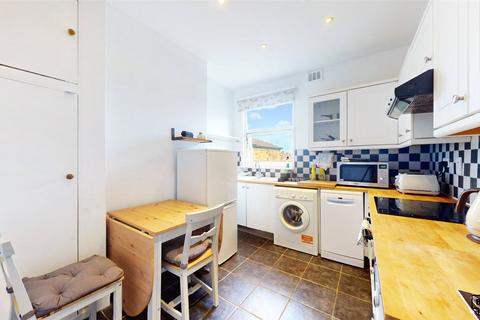 37a Stretton Road, Croydon, CR0 6EQ