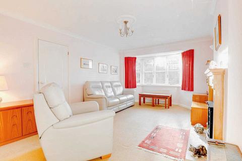 3 bedroom link detached house for sale, Springfield Mews, Emmer Green,Reading