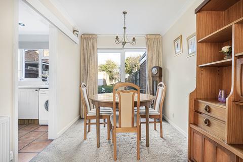 52 Blacklands Road, Benson, Wallingford, OX10 6NW