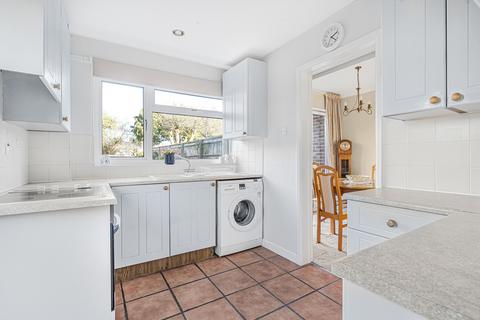 52 Blacklands Road, Benson, Wallingford, OX10 6NW