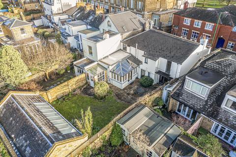 52 Station Road, London, SW13 0LP