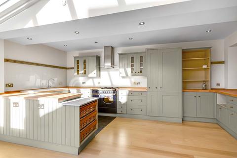 52 Station Road, London, SW13 0LP