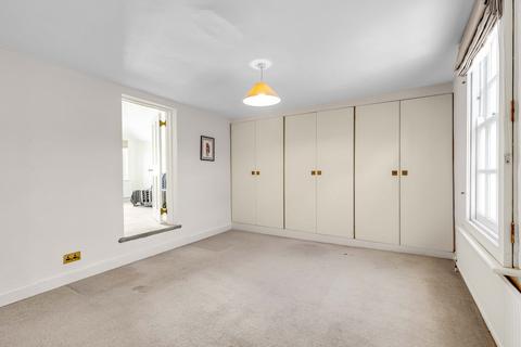 52 Station Road, London, SW13 0LP
