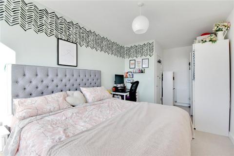 2 bedroom apartment for sale - Ottley Drive, Blackheath, London, SE3