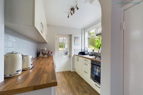 3 bedroom semi-detached house for sale, Alwyn Gardens, Upton, CH2