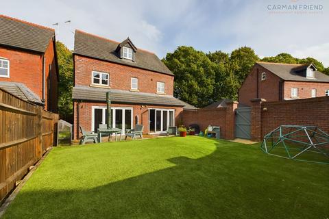 4 bedroom detached house for sale, Upton Grange, Upton, CH2