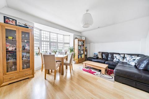 2 bedroom flat for sale, Kent Road, West Wickham