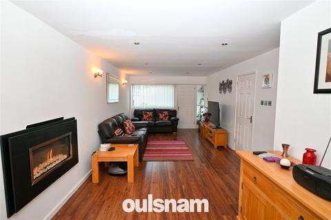 1a Bunbury Road, Birmingham, B31 2DR