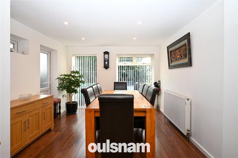 1a Bunbury Road, Birmingham, B31 2DR