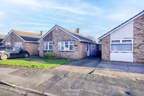 2 bedroom bungalow for sale - Sutherland Road, Walsall, Staffordshire, WS6