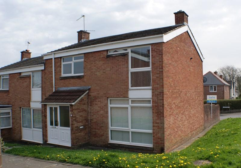 Holly Road, Fairwater, Cardiff 3 bed end of terrace house £155,000