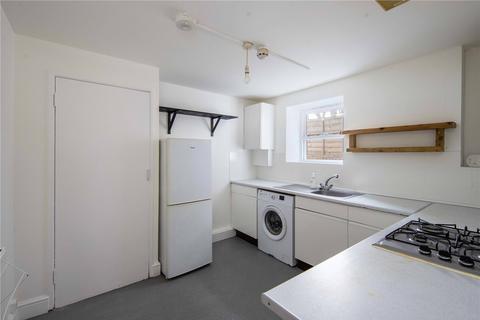 3 bedroom flat to rent, Stamford Hill, Stoke Newington, London, N16