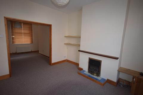 2 bedroom terraced house to rent, Alexandra Road, Wrexham, LL13