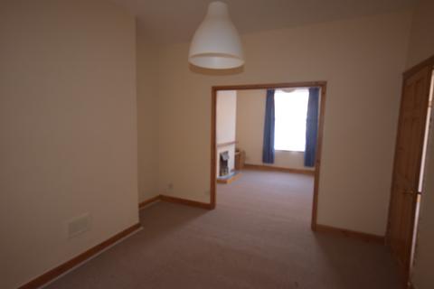 2 bedroom terraced house to rent, Alexandra Road, Wrexham, LL13