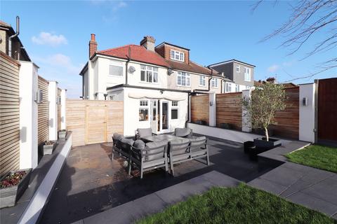 213 Chastilian Road, Crayford, Dartford, DA1 3LW