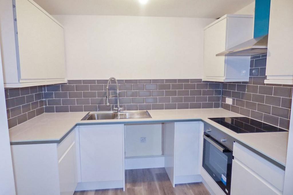 Thorntree Drive, West Monkseaton... 2 bed flat for sale £120,000