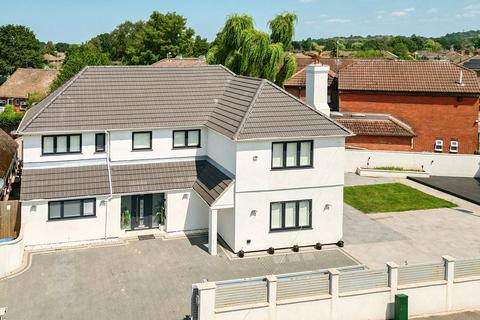 6 bedroom detached house for sale, Minley Road, Farnborough, Hampshire, GU14