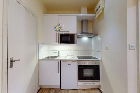 1 bedroom property to rent, Ash Grove, London, NW2 3LL