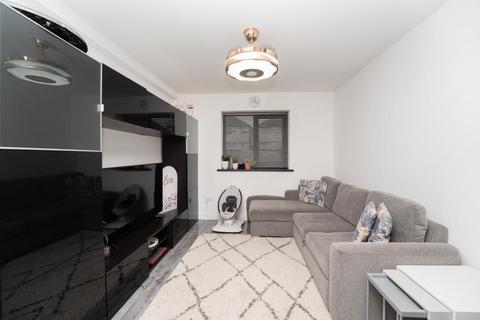 undefined, Greenford Road, UB6 8QU