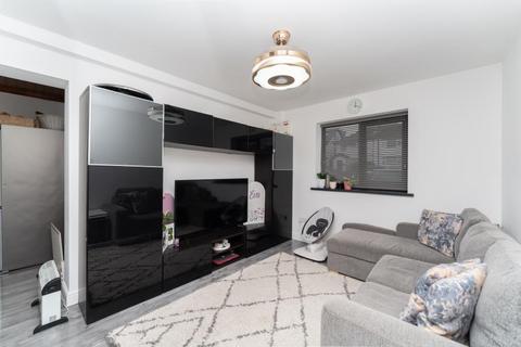 undefined, Greenford Road, UB6 8QU