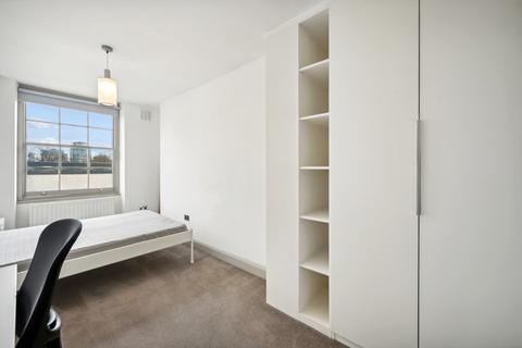 3 bedroom flat to rent, Claverton Street, London, SW1V