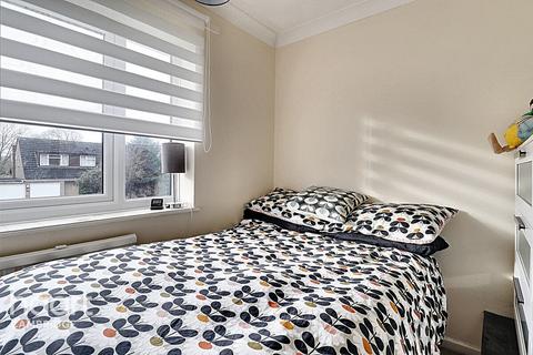52 Springfield Road, Sawston, Cambridge, CB22 3HX