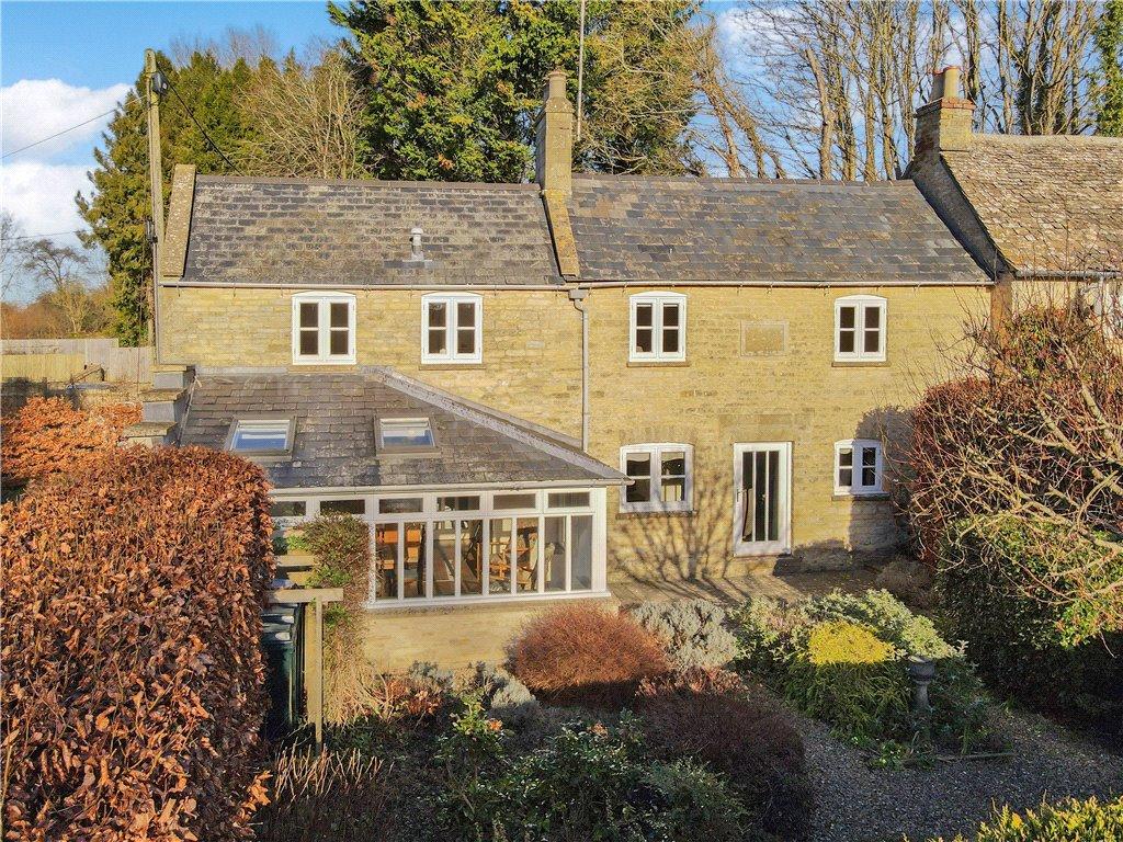 Bloxham Cottage, Fossebridge, Cheltenham, Gloucestershire, GL54 3 bed ...