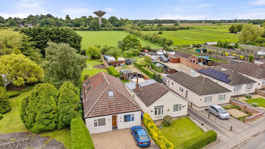 Wyberton West Road, Boston, PE21 4 bed detached bungalow for sale £