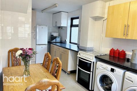 3 bedroom semi-detached house for sale, Brook Estate, Monmouth