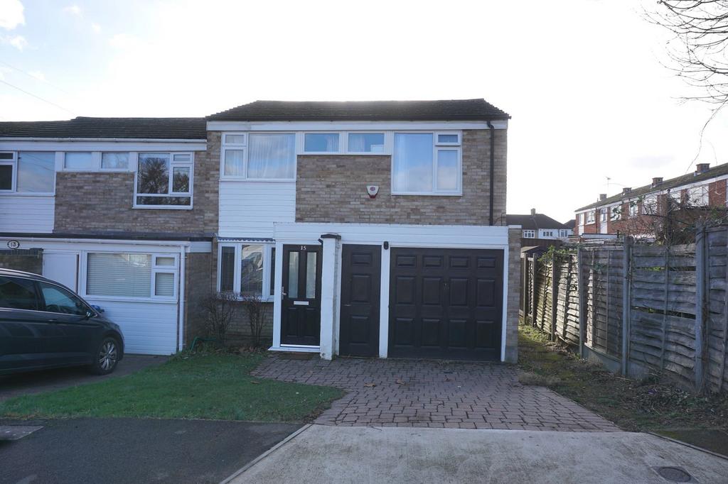 Angus Close, Chessington, Surrey. KT9... 3 bed end of terrace house for