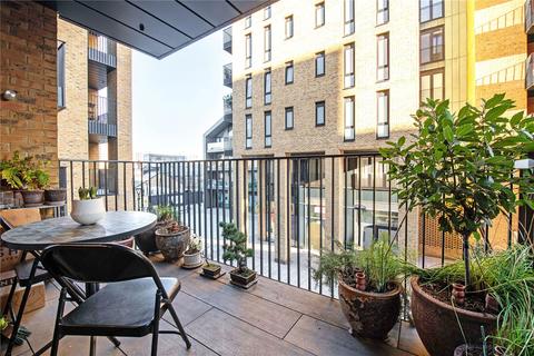 1 bedroom apartment for sale, Chivers Passage, London, SW18