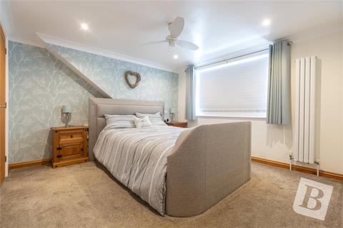 45 Downham Road, Wickford, SS11 7LX