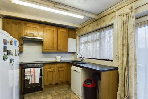 3 bedroom terraced house for sale, Elmside, New Addington, Croydon