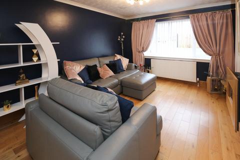 3 Lyne Terrace, Penicuik, EH26 8HF