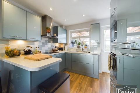 63 Hunt Road, Earls Colne, Colchester, CO6 2NY