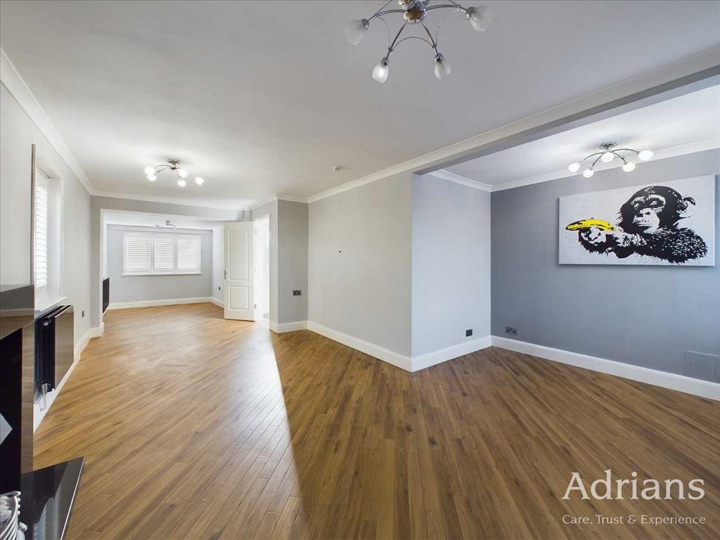 Widford Road, Chelmsford 2 bed semidetached house for sale £385,000